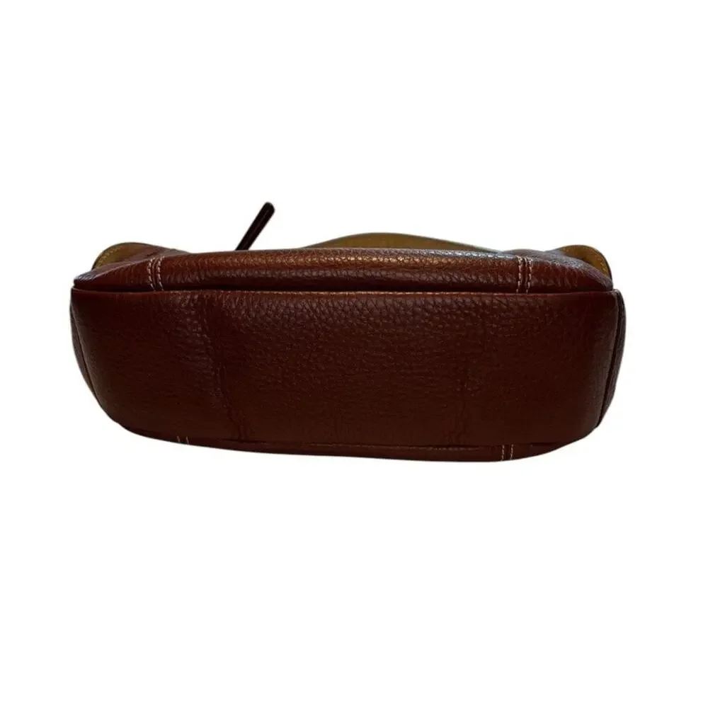 Dooney & Bourke Women Brown Peeble Leather Zip Closure Clutch Shoulder Hobo Bag